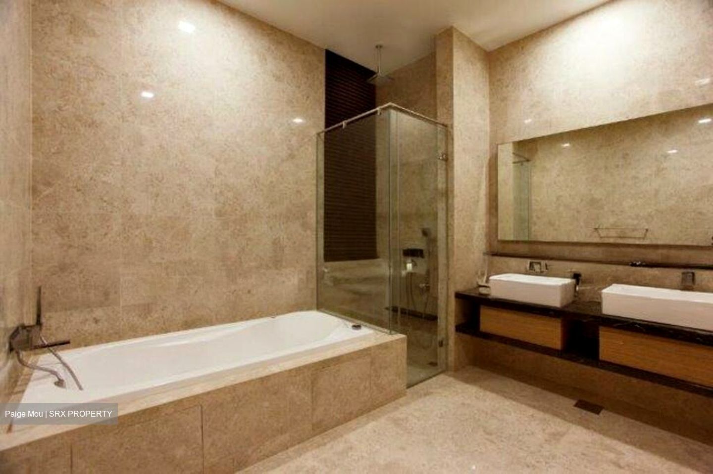 Marina Bay Residences (D1), Condominium #581271501